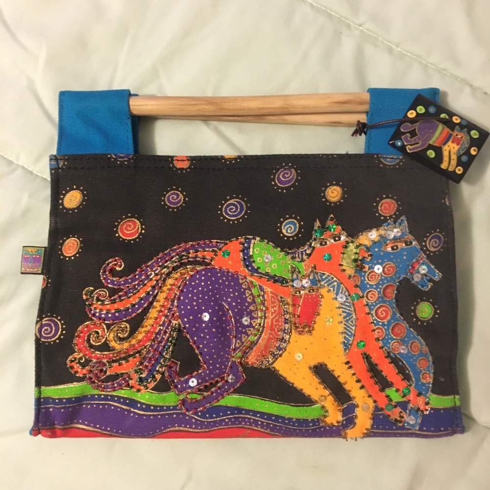 Cute Clutch